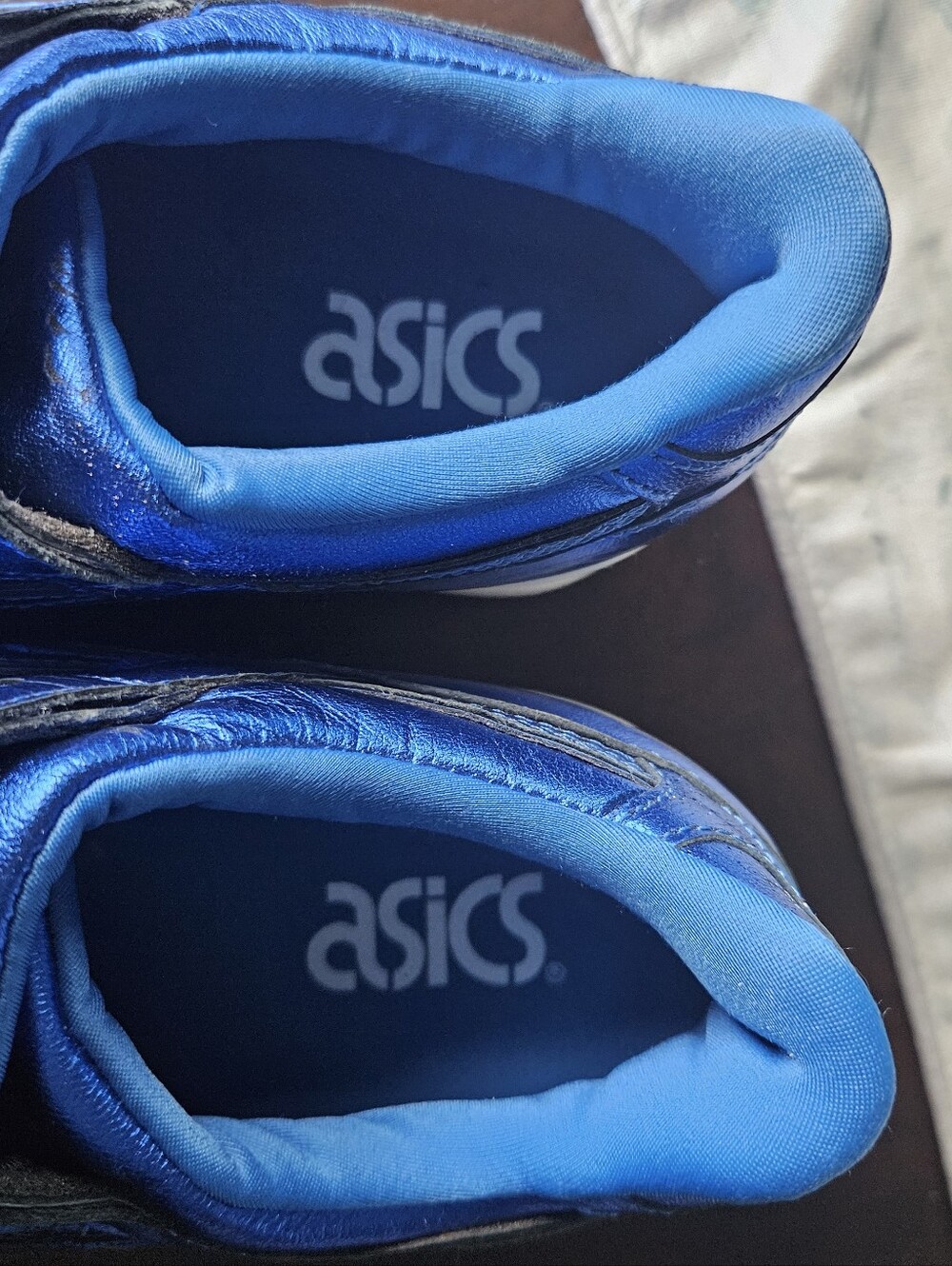 Women's Metallic Blue Lace-Up Sneakers - Picture 2 of 7